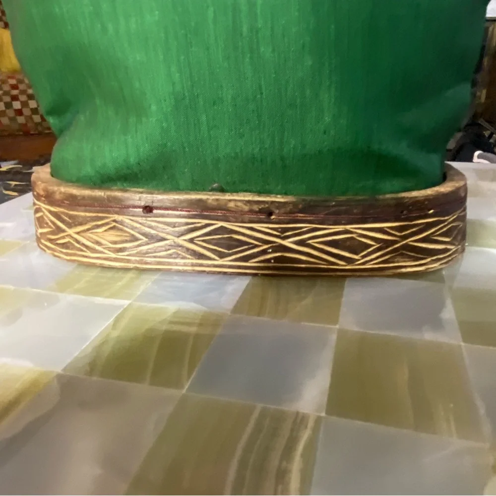 Unique vintage handmade wooden handle green hand purse with carved wooden base. - Picture 7 of 7